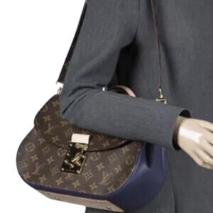 💎✨BEAUTIFUL✨💎Authentic Louis Vuitton Eden MM Monogram Navy Leather